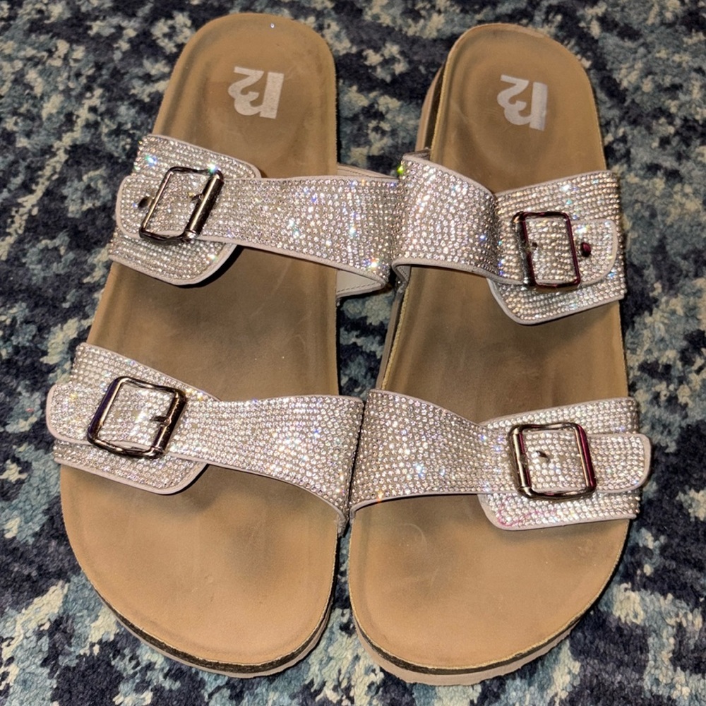 Sparkle sandals